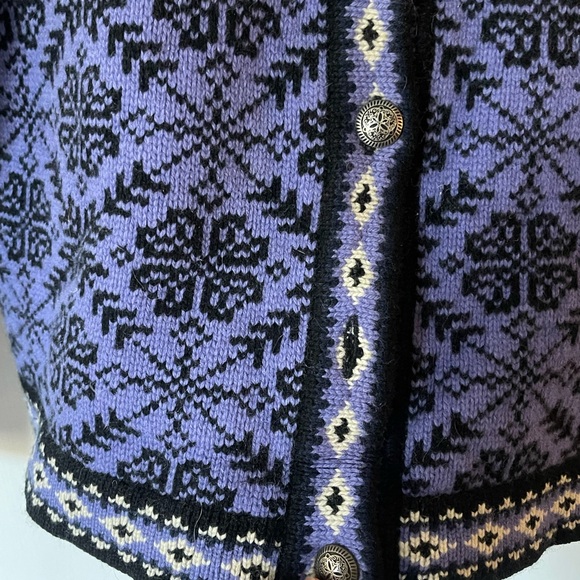 L.L. Bean Women's Black and Purple Cardigan - Picture 2 of 5